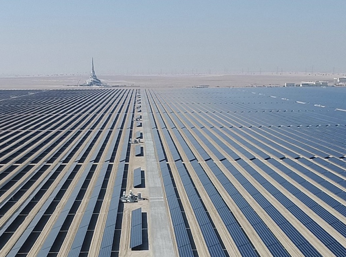 Dubai’s Green Economy: From Desert to Sustainability Leader