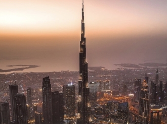 The Burj Khalifa: A Needle Piercing the Sky