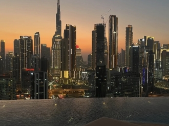 The Lana - Dorchester Collection: Quiet Luxury on the Marina