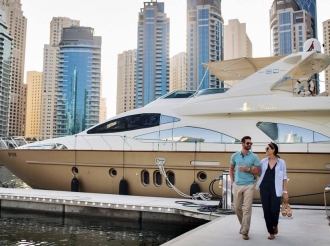 Yacht Life on Dubai Marina: Floating Palaces