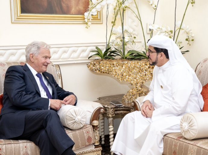At Dubai Summit, DEWA Chief and Finland’s Former President Discuss Global Sustainability Efforts