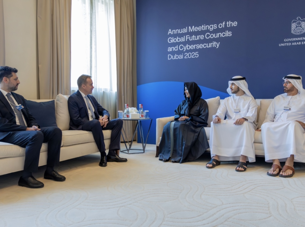 Latifa bint Mohammed Meets WEF President Amid Global Future Councils in Dubai