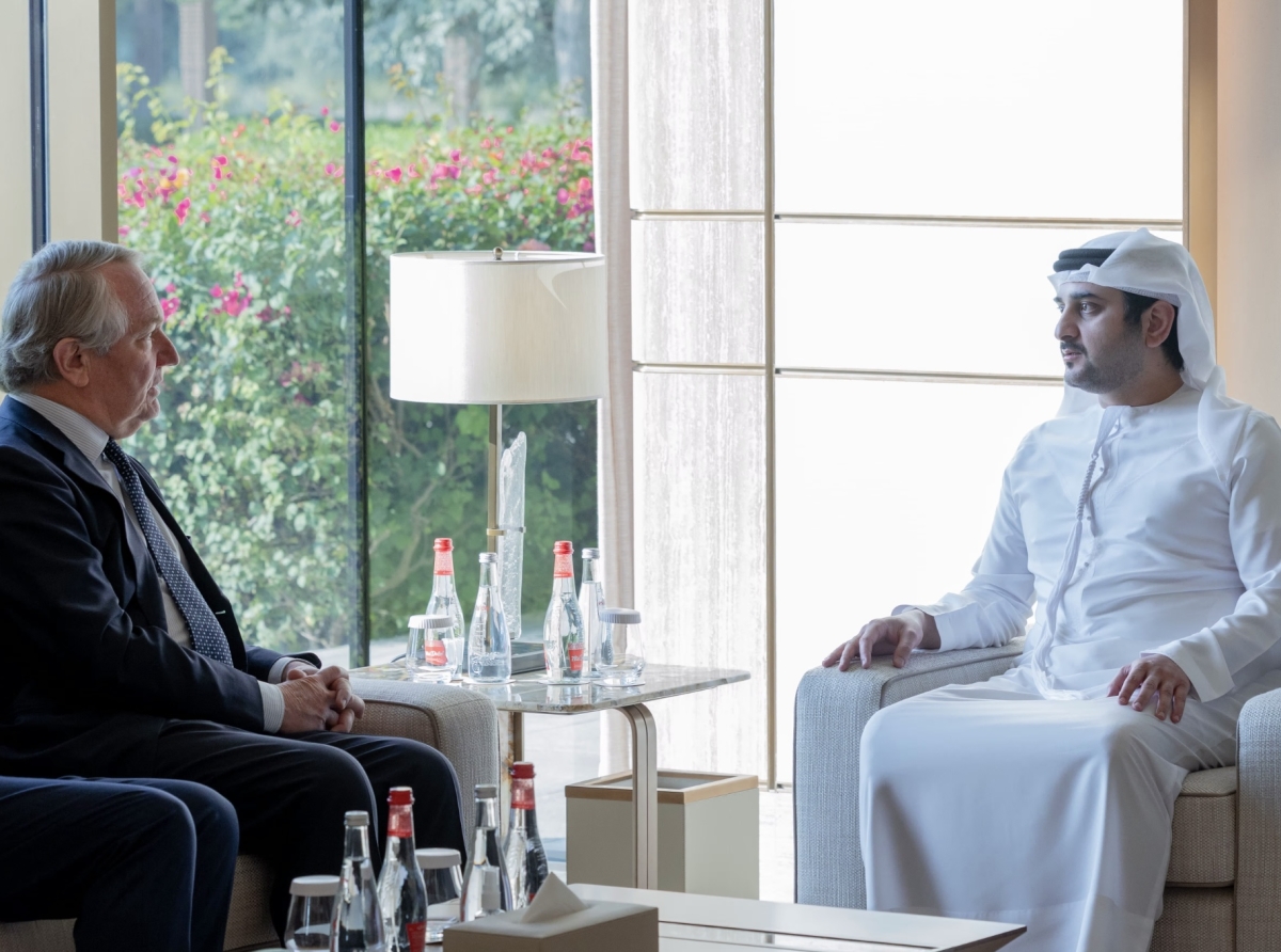 Maktoum bin Mohammed Receives Deutsche Bank Chairman