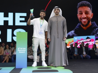 Educator Award Presented at Dubai’s 1 Billion Followers Summit